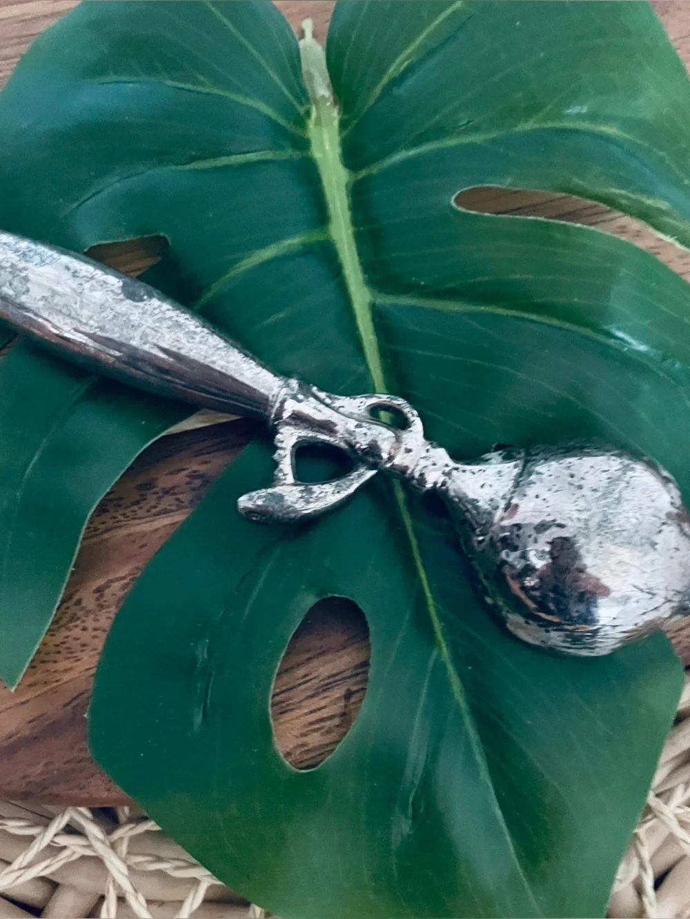 PartyLite vintage silver plated ice cream scoop candle snuffer with tarnish